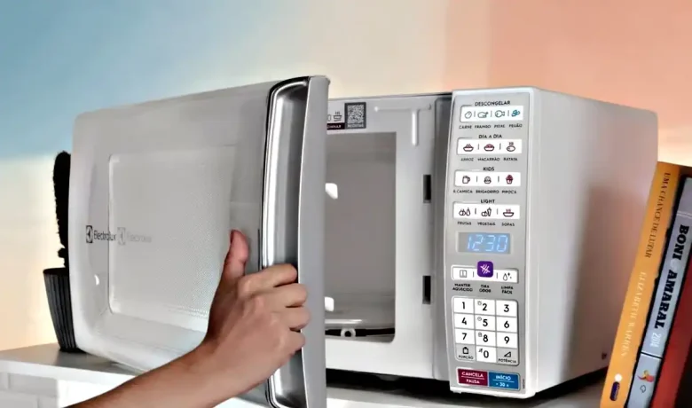 Micro-ondas Electrolux 34L MEO44
